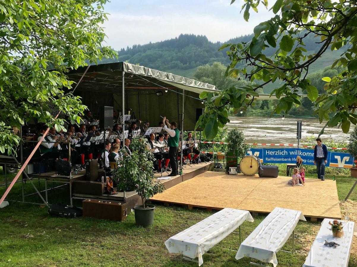 مبيت وإفطار Farschweiler Gastehaus Hoffmann المظهر الخارجي الصورة